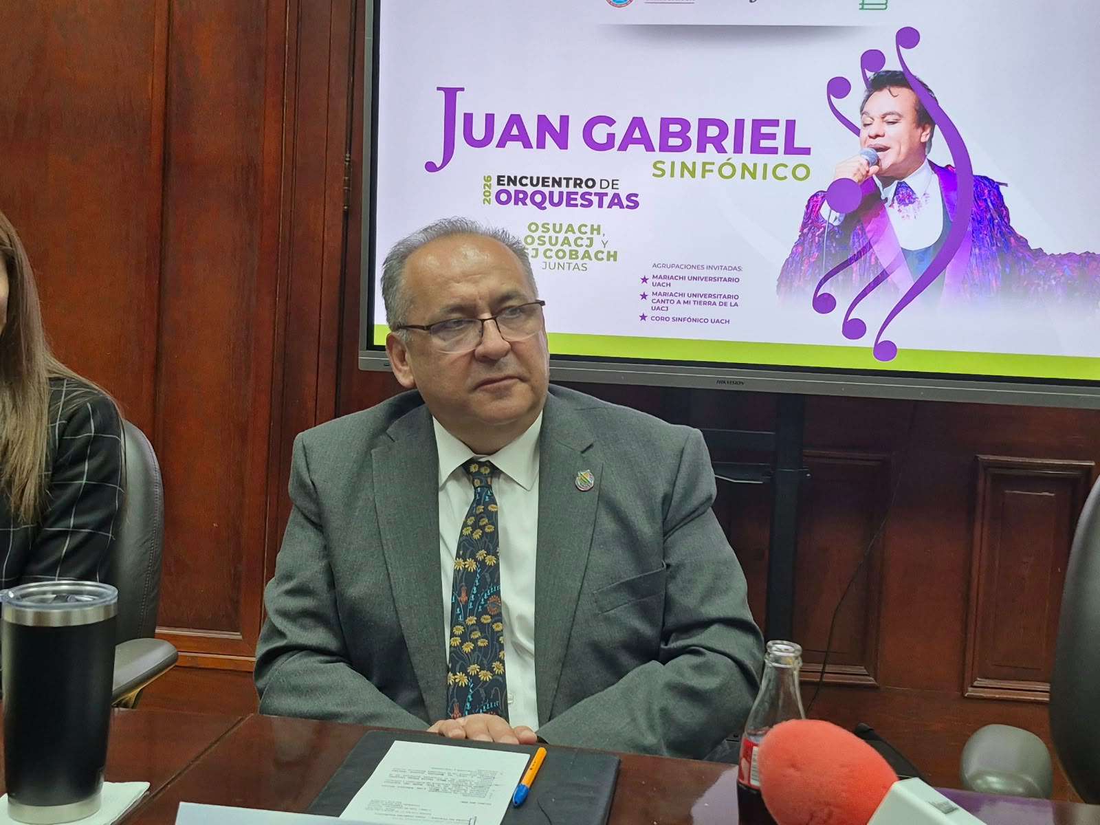 Invitan al homenaje sinfónico a Juan Gabriel