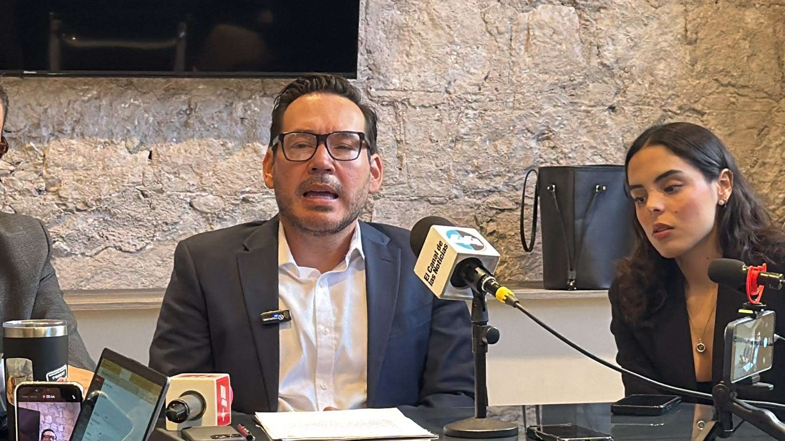 Amenaza baja natalidad llegada de inversiones