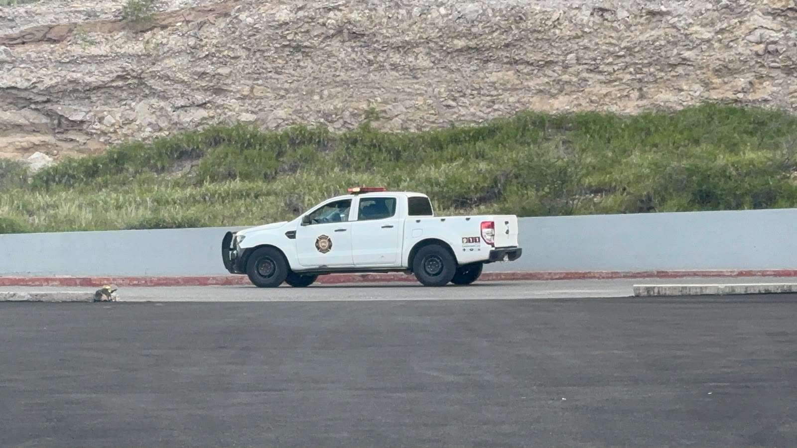 Liberan a menor atorado en juego en Fashion Mall