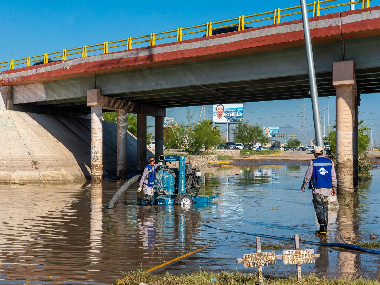 Ha retirado JMAS 2 millones de litros de agua del Puente Centauro en Las Torres
