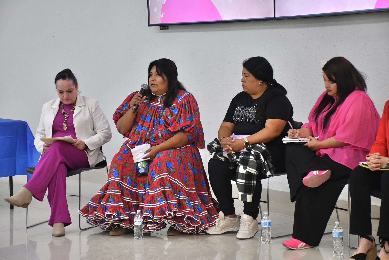Promueve Estado la salud menstrual y rompe tabúes con foro