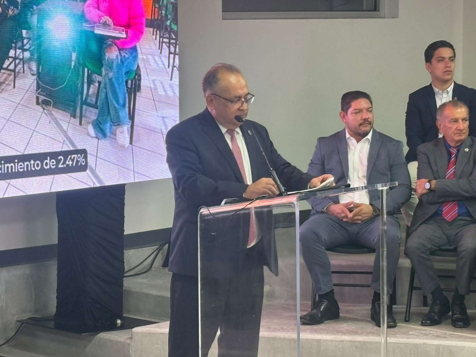 Rinde rector de la Uach su 4to. informe de actividades
