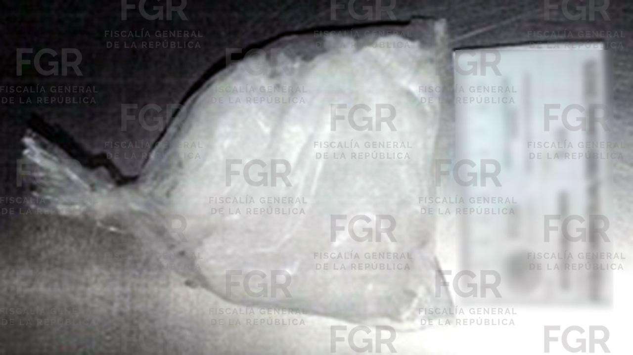 Condenan a pareja a más de 11 años de prisión por portar armas y vender cristal