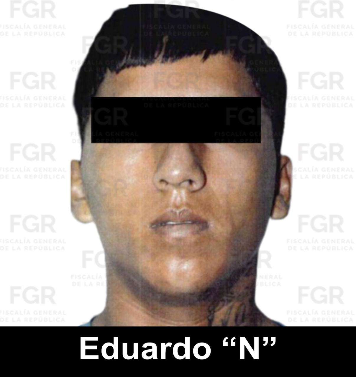 Condenan a pareja a más de 11 años de prisión por portar armas y vender cristal