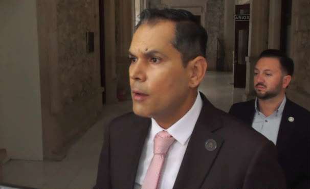 Mantiene FGE hermetismo sobre caso Jáuregui
