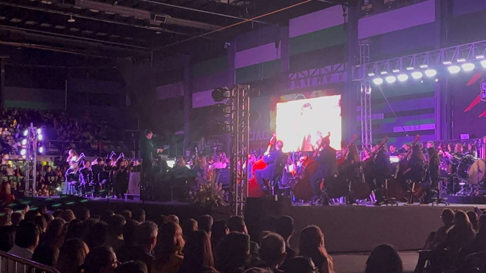 Rinden Uach y Uacj homenaje al Divo Juan Gabriel