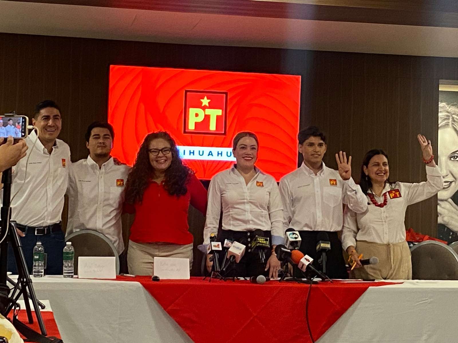 Destapa PT perfiles rumbo al 2027 en Chihuahua