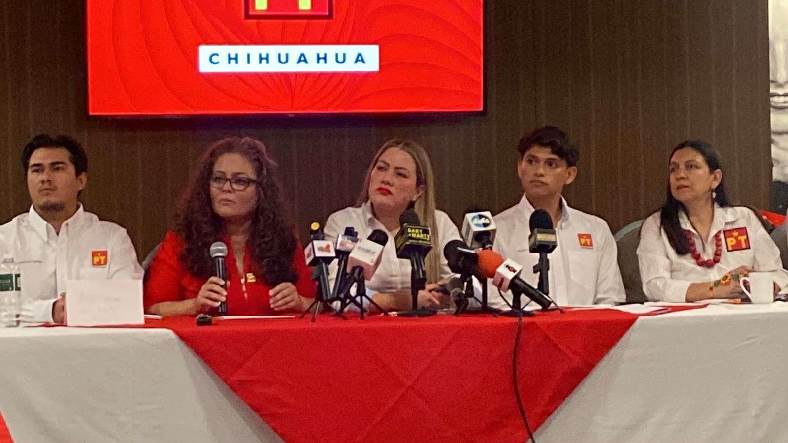 Destapa PT perfiles rumbo al 2027 en Chihuahua