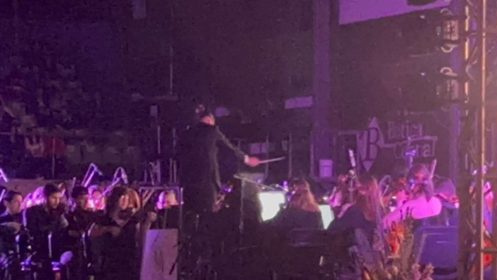 Rinden Uach y Uacj homenaje al Divo Juan Gabriel