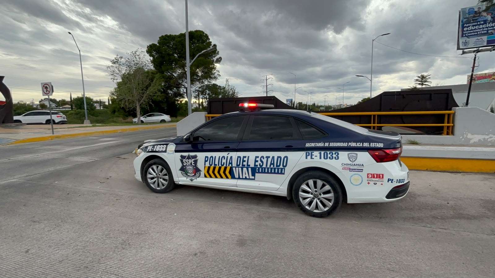 Bloquean trabajadores del Imss cantera y avenida San Felipe