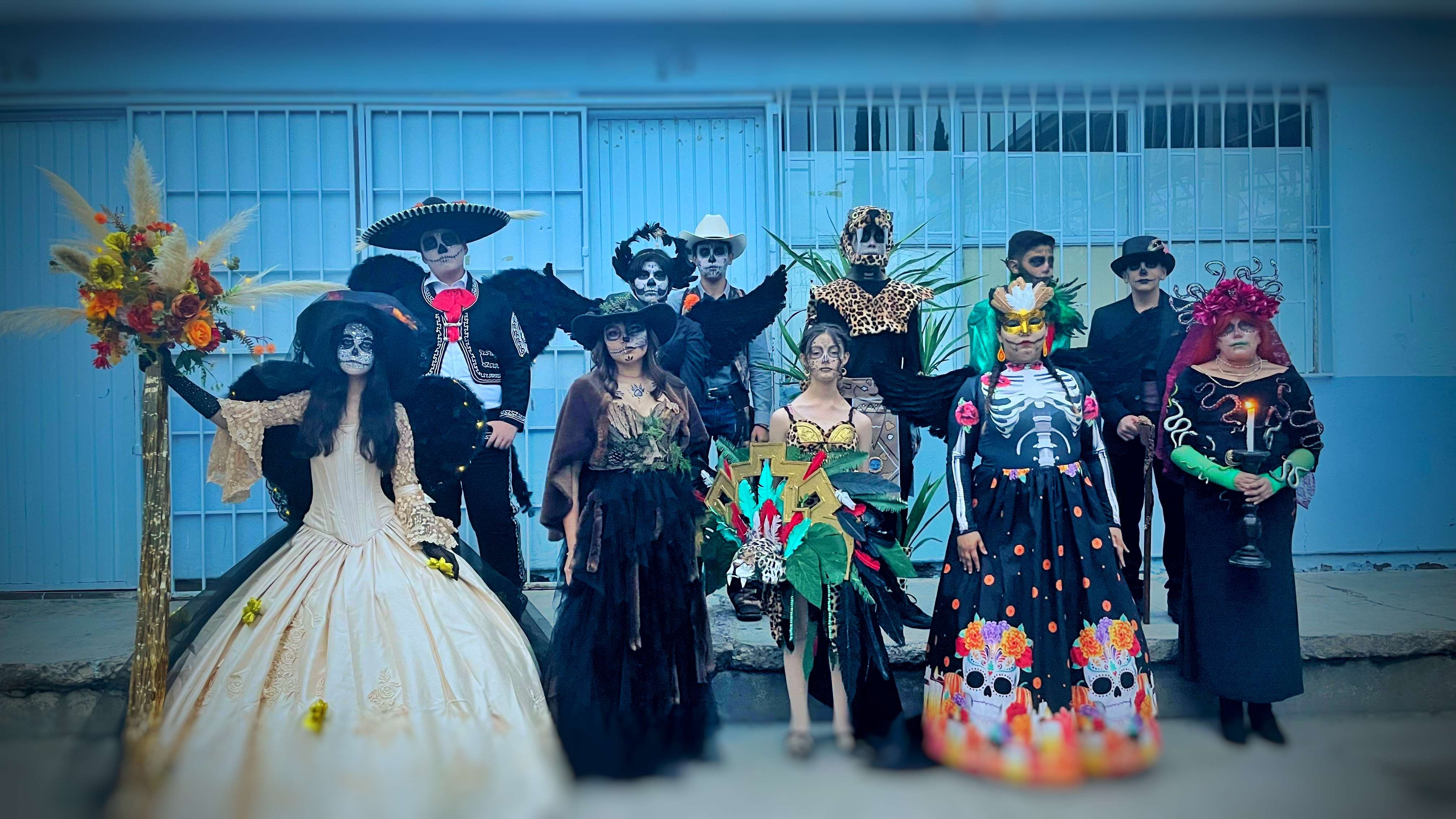 Llenan catrinas y alebrijes la Secundaria 3015
