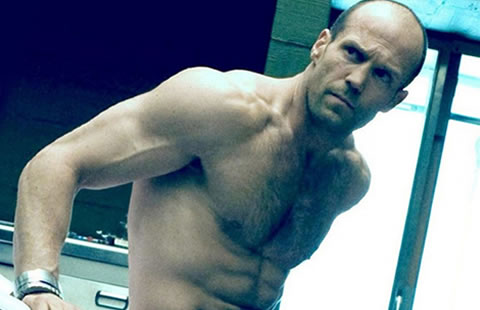 Casi muere ahogado el actor Jason Statham