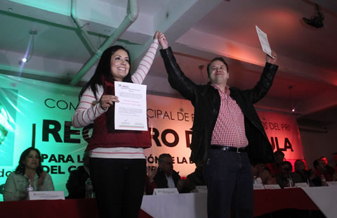 Mayra Chávez y Sixto Duarte, presidenta y secretario general