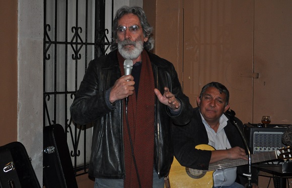 Dando las gracias