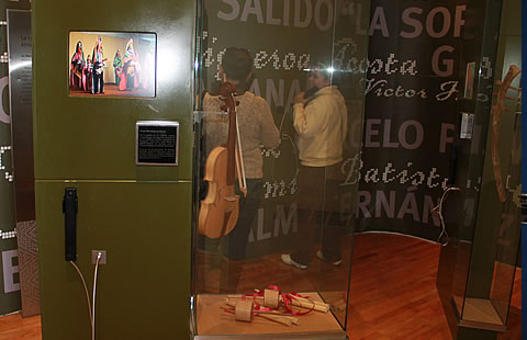 Salas de exibición