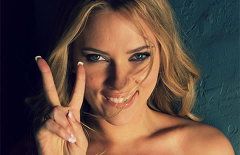 Scarlett Johansson confiesa que le gusta la pornografía