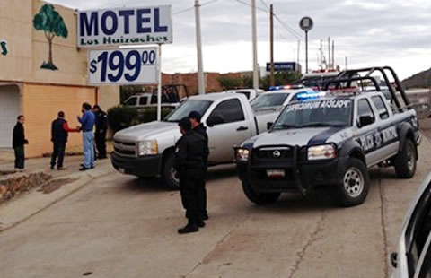 Muere joven pareja intoxicada en motel de Parral