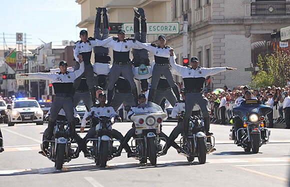 Parados de manos
