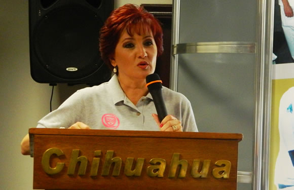 La presidente del DIF Estatal, Bertha Gómez de Duarte