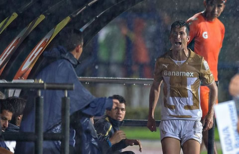 Queda fuera de Pumas Torres Servín tras derrota de 1-4 ante el América