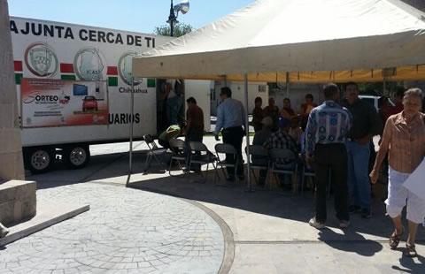 Atiende unidad móvil de la JMAS más de 160 usuarios diariamente