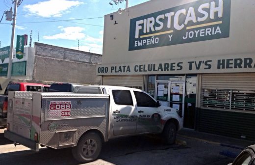 Hacen boquete en First Cash en la Nueva España y se llevan cuantioso botín