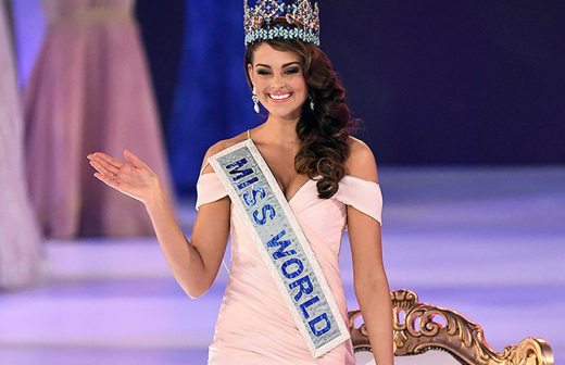 Es Rolene Strauss, de Sudáfrica, la nueva Miss Mundo