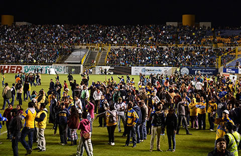 Opaca bronca triunfo de Tigres 1-0 sobre San Luis