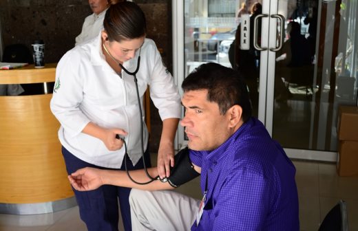 Es importante revisar la hipertensión arterial en los hombres: Secretaría de Salud