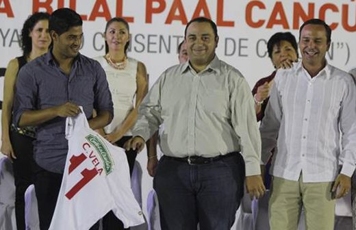 Nombran a Carlos Vela hijo consentido de Cancún