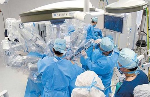 Da Vinci, el robot que ataca el cáncer