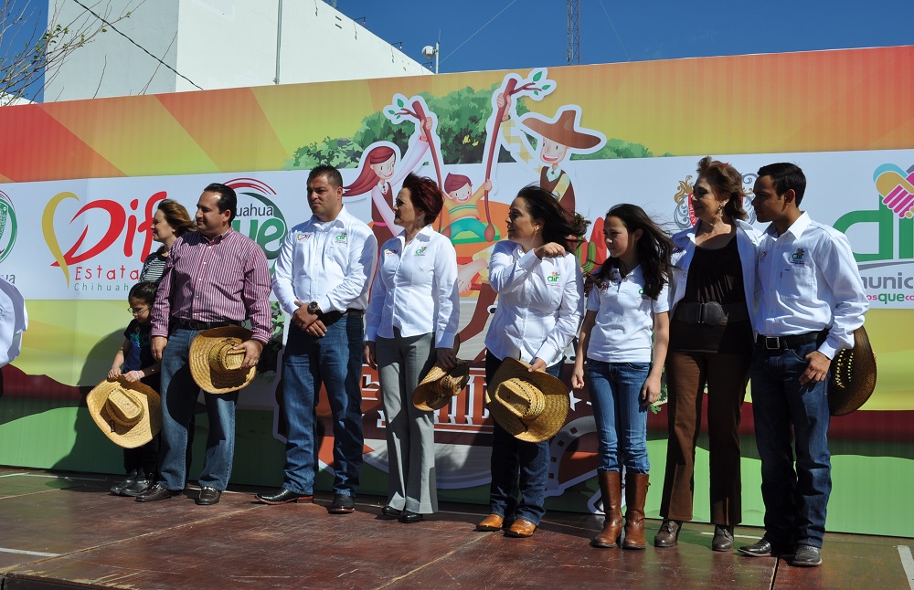 Autoridades presentes