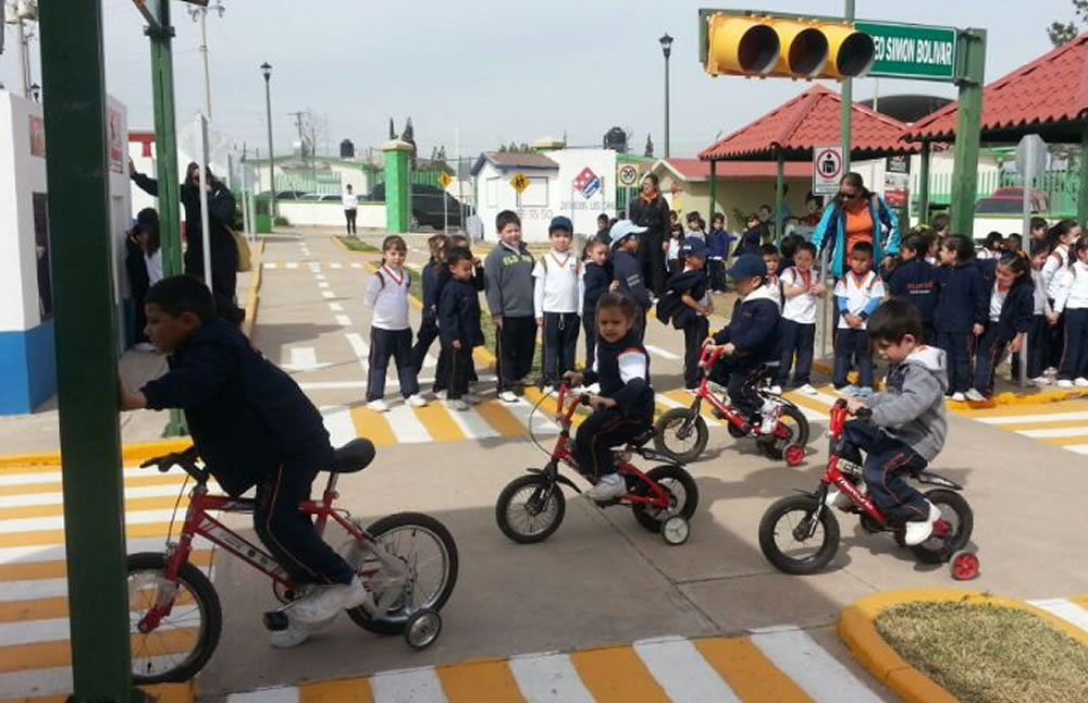 Niños del kínder Velmont