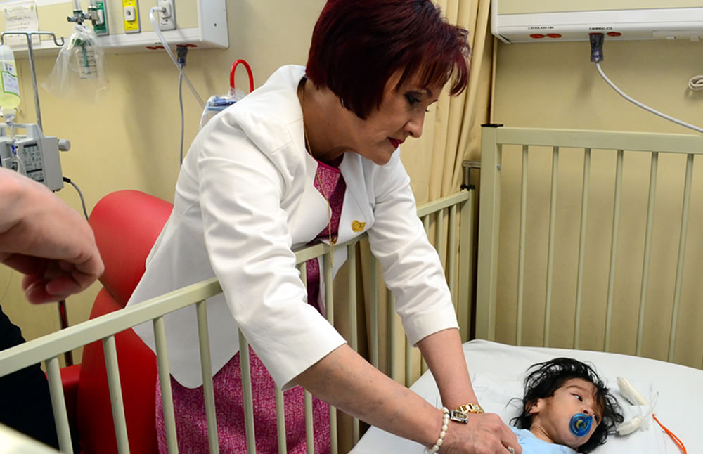 Visita presidenta del DIF estatal al Hospital Infantil La Opción de Chihuahua Visita presidenta del DIF estatal al Hospital Infantil La Opción de Chihuahua