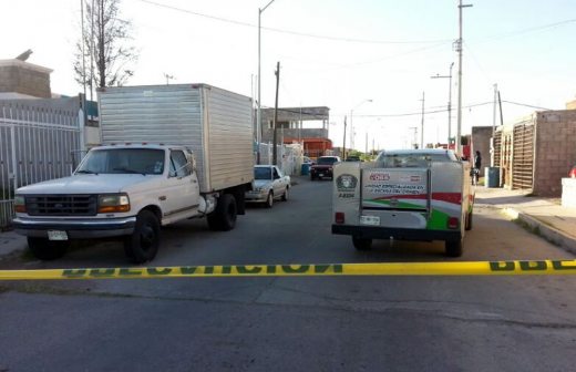 Muere adulto mayor al caer en el baño de su casa