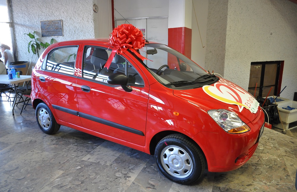 El auto que rifarán