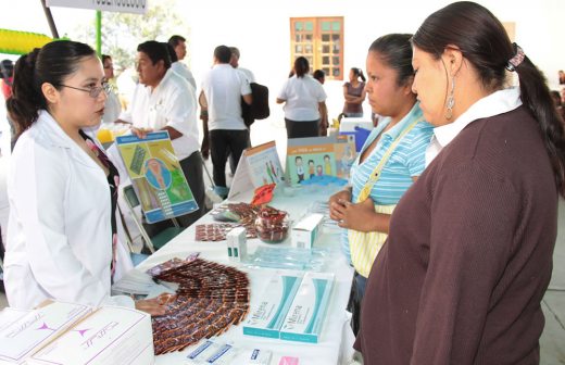 Ofrece Imss métodos anticonceptivos como medida de planificación familiar
