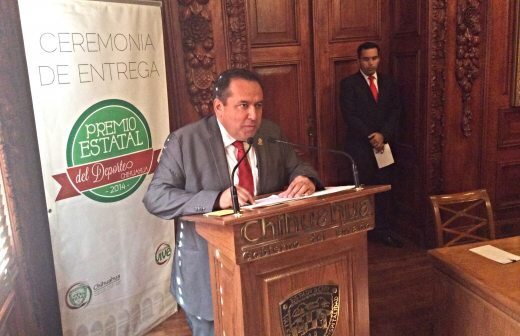 Deja Luis Rivera Campos el Instituto del Deporte; entra Raúl Saucedo Gaytán
