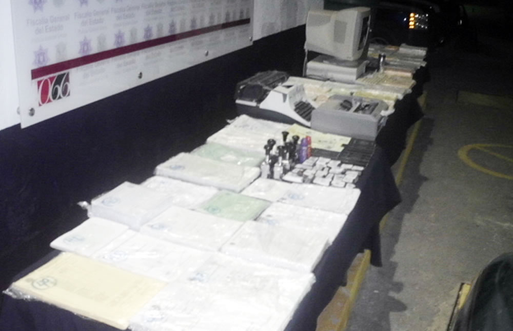 Son 4,642 documentos falsos