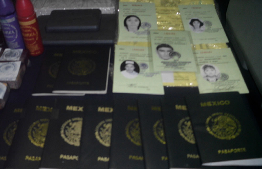 10 pasaportes mexicanos
