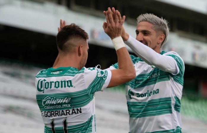 Santos laguna, sin complicaciones para vencer a las chivas