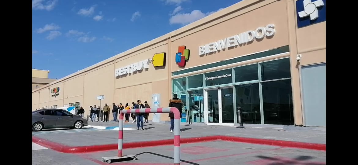 Fila para ingresar