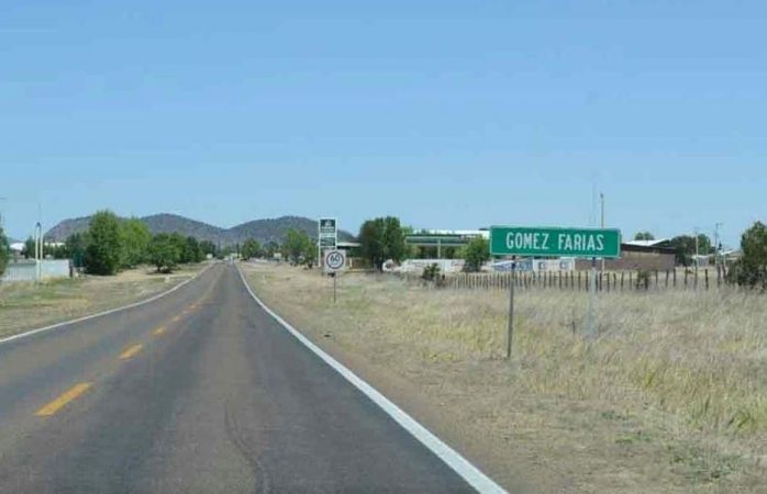 Versión: toma grupo armado gómez farías y comete levantones