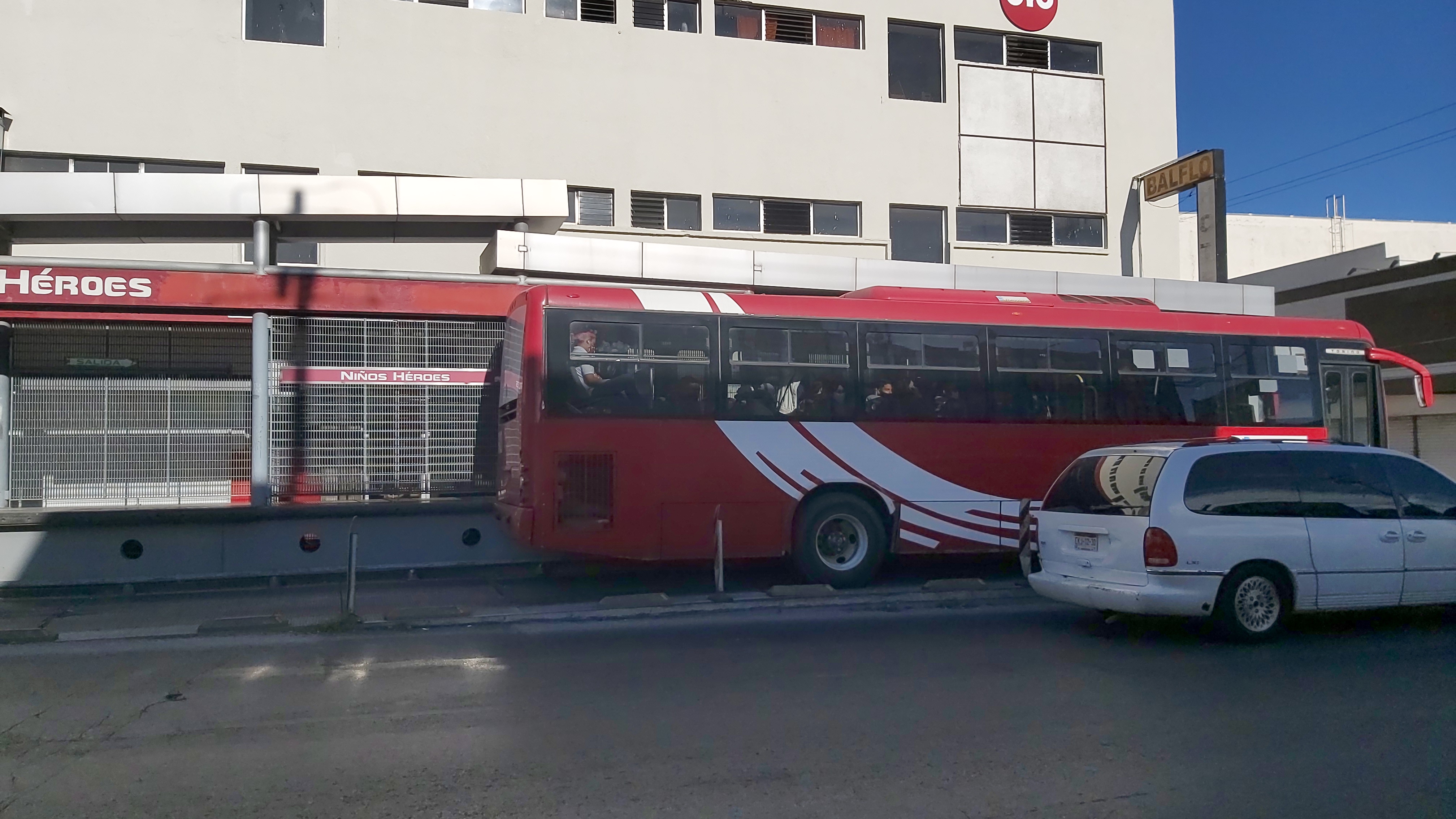 Estación Niños Héroes