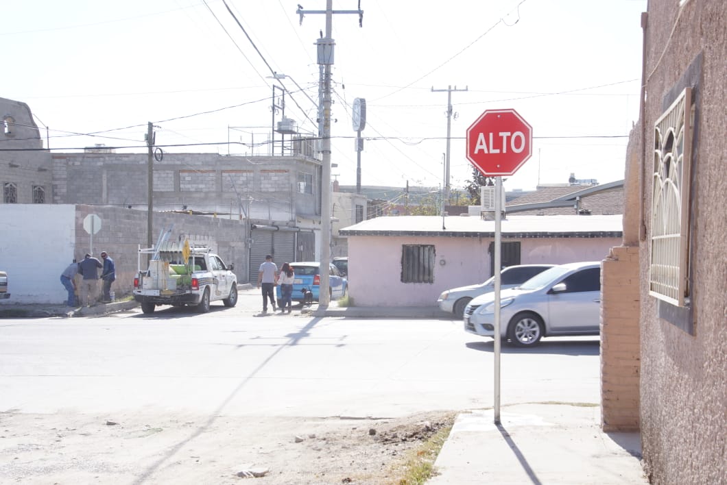 Para garantizar la seguridad de guiadores y peatones