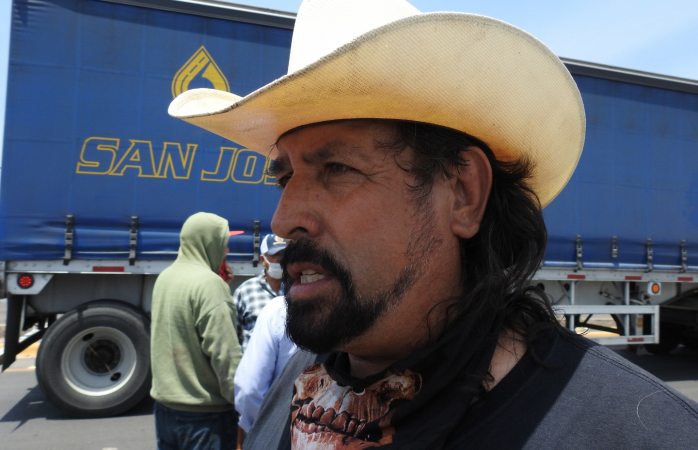 Incumple liconsa a lecheros al pagarles a medias