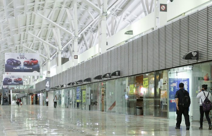 Refuerzan control en aeropuerto internacional de cdmx contra narcotráfico