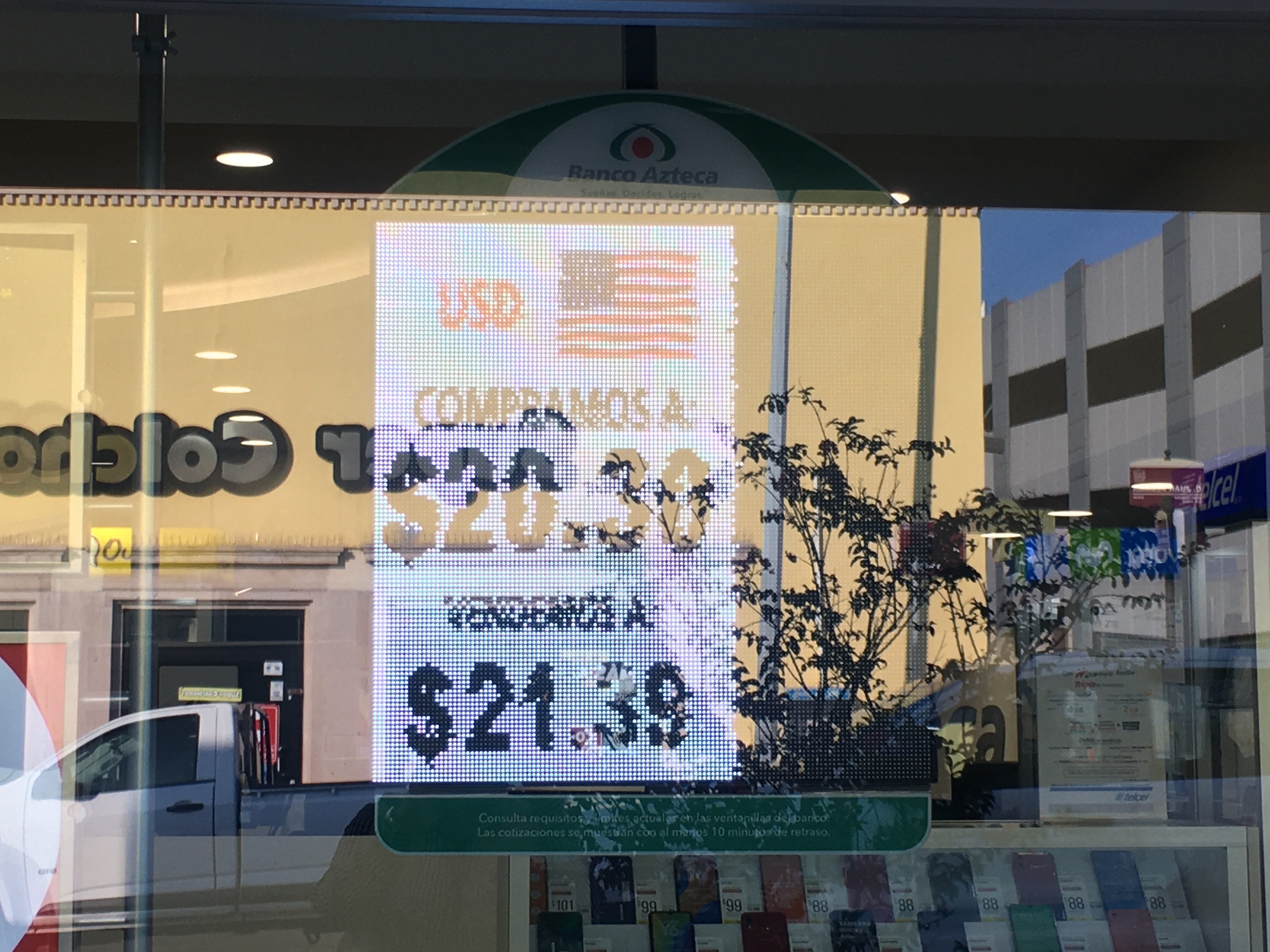 Cotiza venta de dólar en los 20.50 La Opción de Chihuahua Cotiza venta de dólar en los 20.50 La Opción de Chihuahua